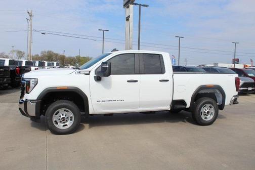 2025 GMC Sierra 2500 Base