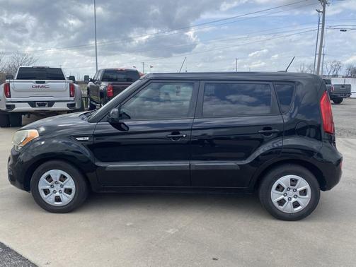 2013 Kia Soul Base