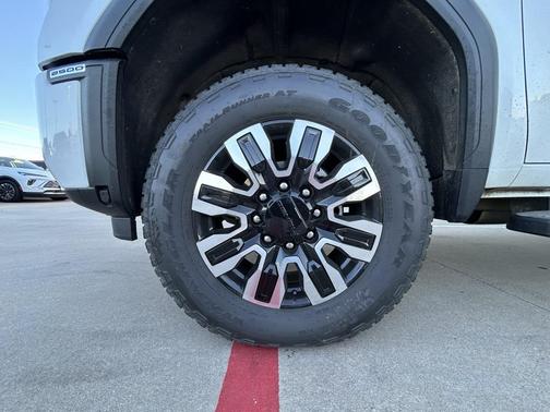 2024 GMC Sierra 2500 Denali