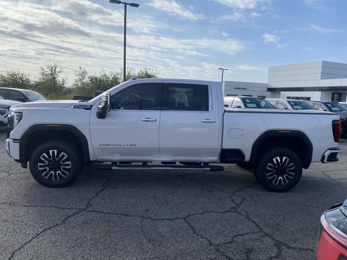 2024 GMC Sierra 2500 Denali
