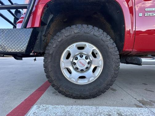2009 GMC Sierra 2500 SLE Crew Cab