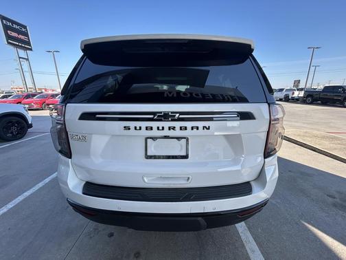2024 Chevrolet Suburban 4WD Z71