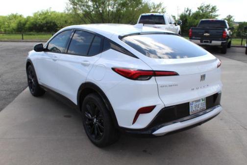 Summit White 2026 Buick Envista Sport Touring FWD