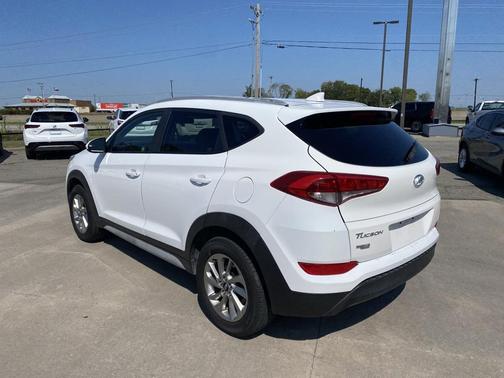 2018 Hyundai TUCSON SEL
