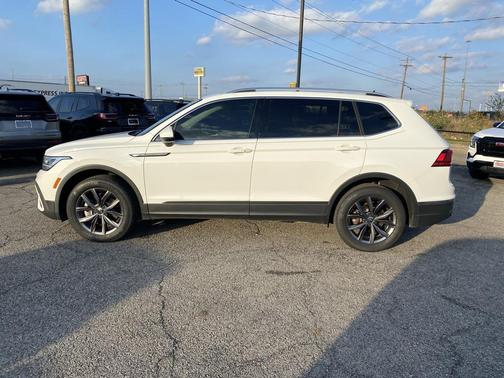 2022 Volkswagen Tiguan 2.0T SE