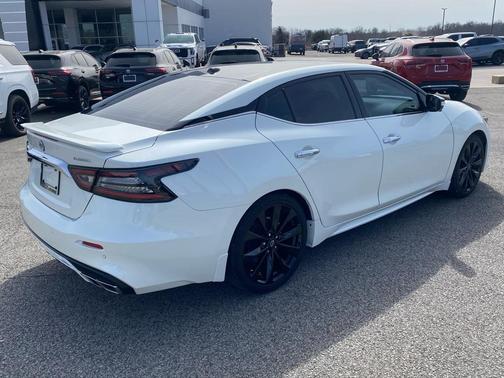 2023 Nissan Maxima 3.5 Platinum