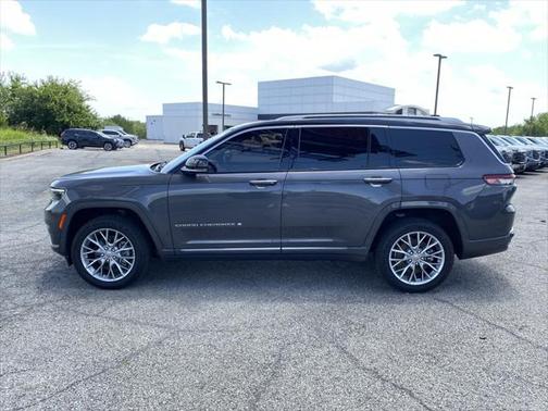 2022 Jeep Grand Cherokee L Summit