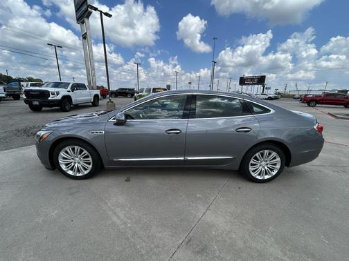 2019 Buick LaCrosse Essence