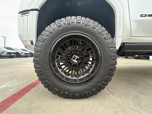 2024 GMC Sierra 2500 Denali