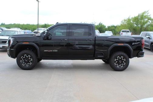 2025 GMC Sierra 2500 AT4