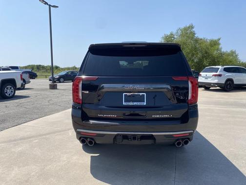 2024 GMC Yukon Denali Ultimate