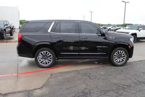 2024 GMC Yukon Denali Ultimate