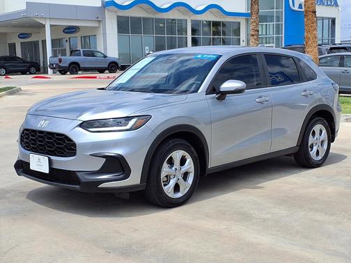 Lunar Silver Metallic 2025 Honda HR-V