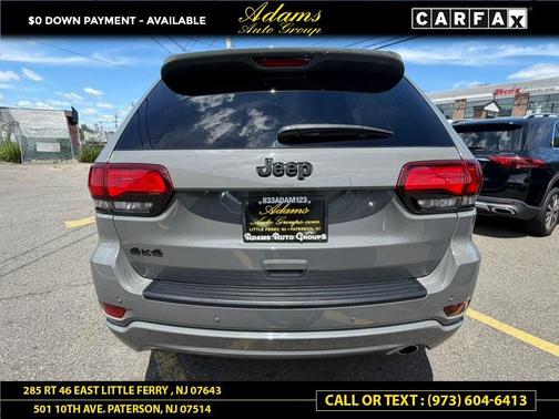 Sting-Gray Clearcoat 2020 Jeep Grand Cherokee Upland