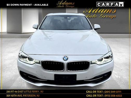 Photo 2 of 27 of 2018 BMW 330 i xDrive