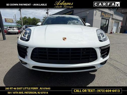 Carrara White Metallic 2018 Porsche Macan Macan