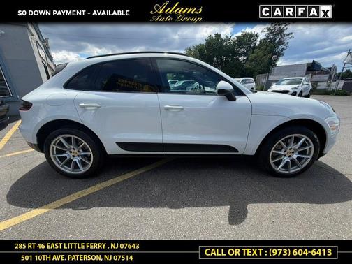 Carrara White Metallic 2018 Porsche Macan Macan
