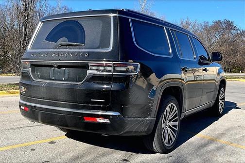 2022 Jeep Grand Wagoneer Series III