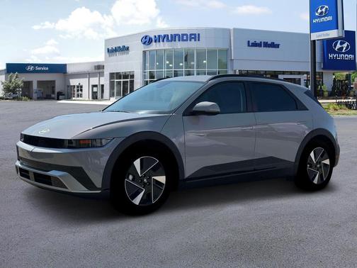 2025 Hyundai IONIQ 5 SEL