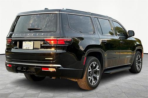 2023 Jeep Wagoneer Series III