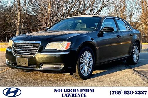 2014 Chrysler 300 Base