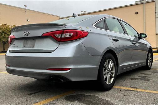 2015 Hyundai SONATA SE