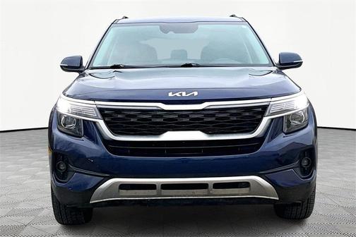 2022 Kia Seltos EX