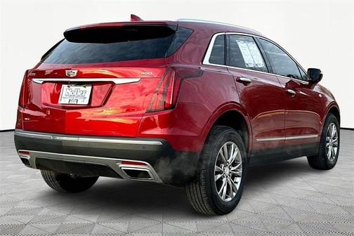 2021 Cadillac XT5 Premium Luxury