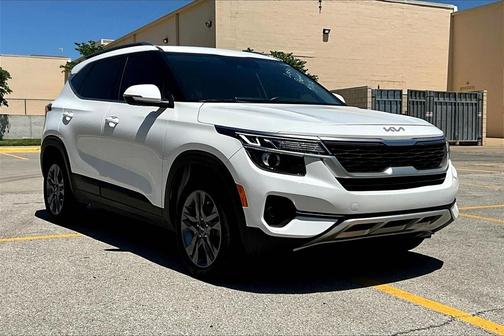 2022 Kia Seltos S