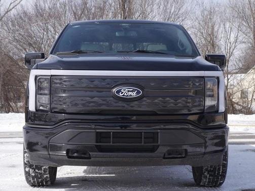 2024 Ford F-150 Lightning Platinum