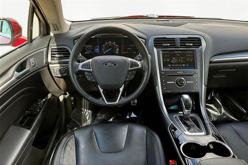 2016 Ford Fusion Titanium