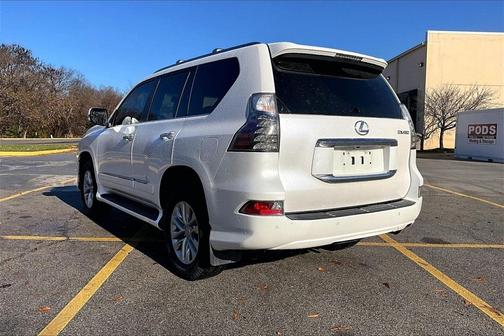 2017 Lexus GX 460 Base
