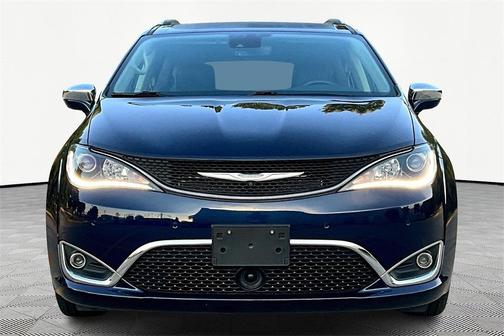 2020 Chrysler Pacifica Hybrid Limited