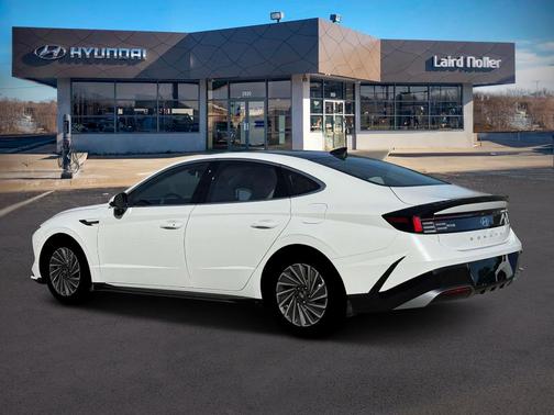 2026 Hyundai SONATA Hybrid SEL