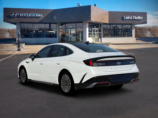 2026 Hyundai SONATA Hybrid SEL