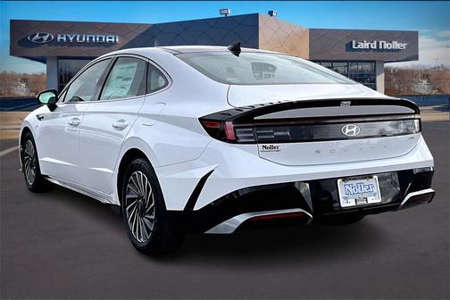 2026 Hyundai SONATA Hybrid SEL