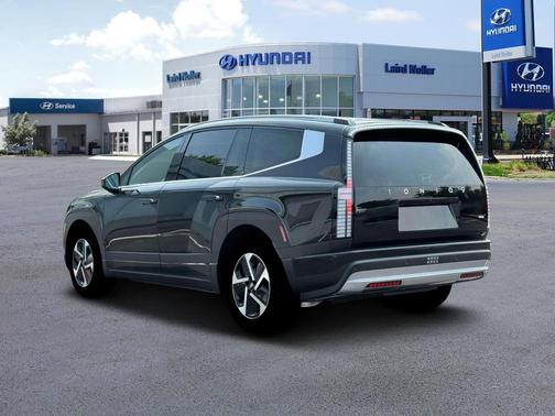 2026 Hyundai IONIQ 9 SE