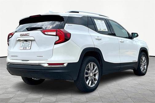 2022 GMC Terrain SLT