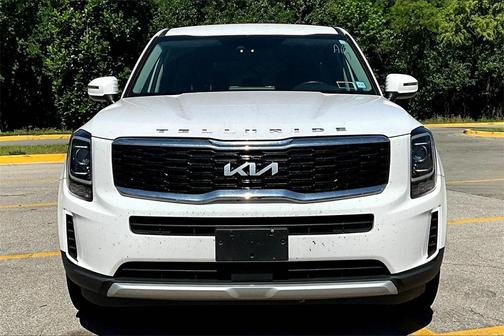 2022 Kia Telluride LX