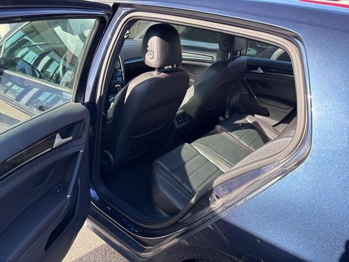 2015 Volkswagen Golf GTI AUTOBAHN