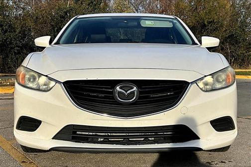 2015 Mazda Mazda6 i Touring