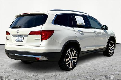 2017 Honda Pilot Touring