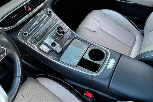 2021 Hyundai SANTA FE Limited