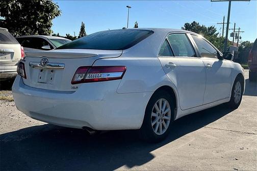 2011 Toyota Camry XLE