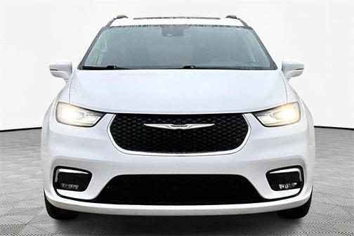 2021 Chrysler Pacifica Touring-L