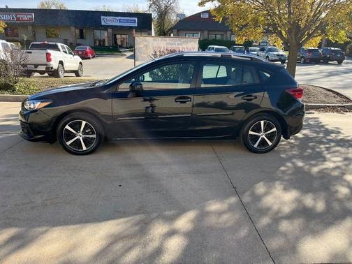 2023 Subaru Impreza Premium