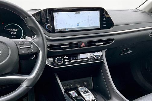 2023 Hyundai SONATA Hybrid Limited