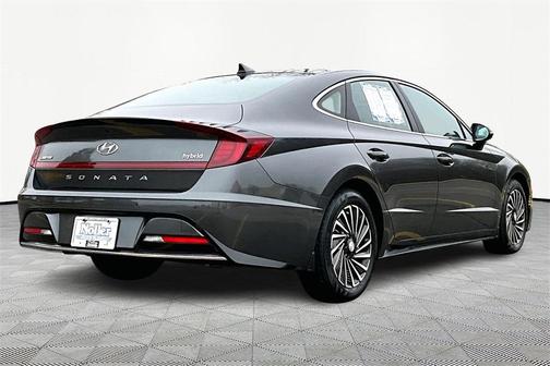 2023 Hyundai SONATA Hybrid Limited