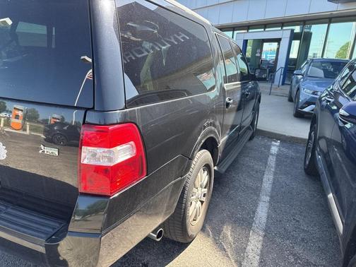 2011 Ford Expedition EL XLT