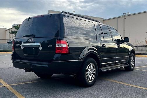 2011 Ford Expedition EL XLT